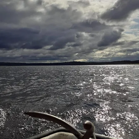 Nad Jeziorem/seehaus 1b * Letowo (West Pomeranian)