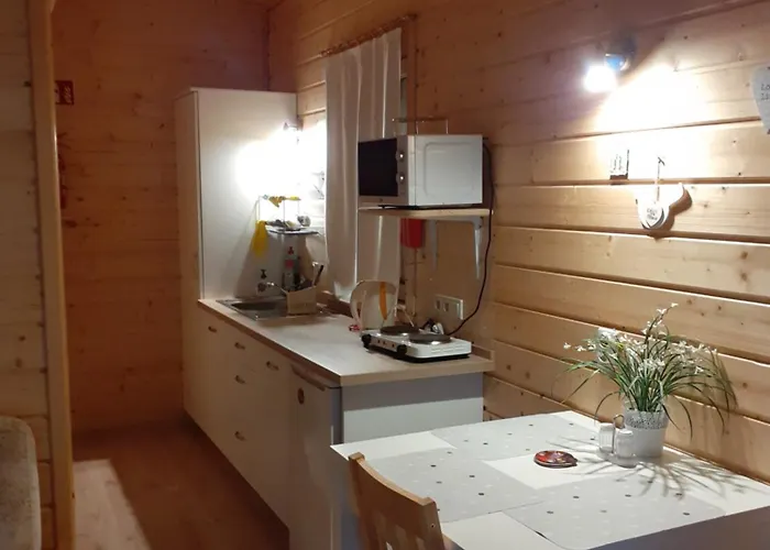 Nad Jeziorem/seehaus 1b Деревянный коттедж