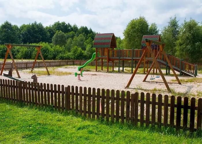 Nad Jeziorem/seehaus 1b Letowo (West Pomeranian)